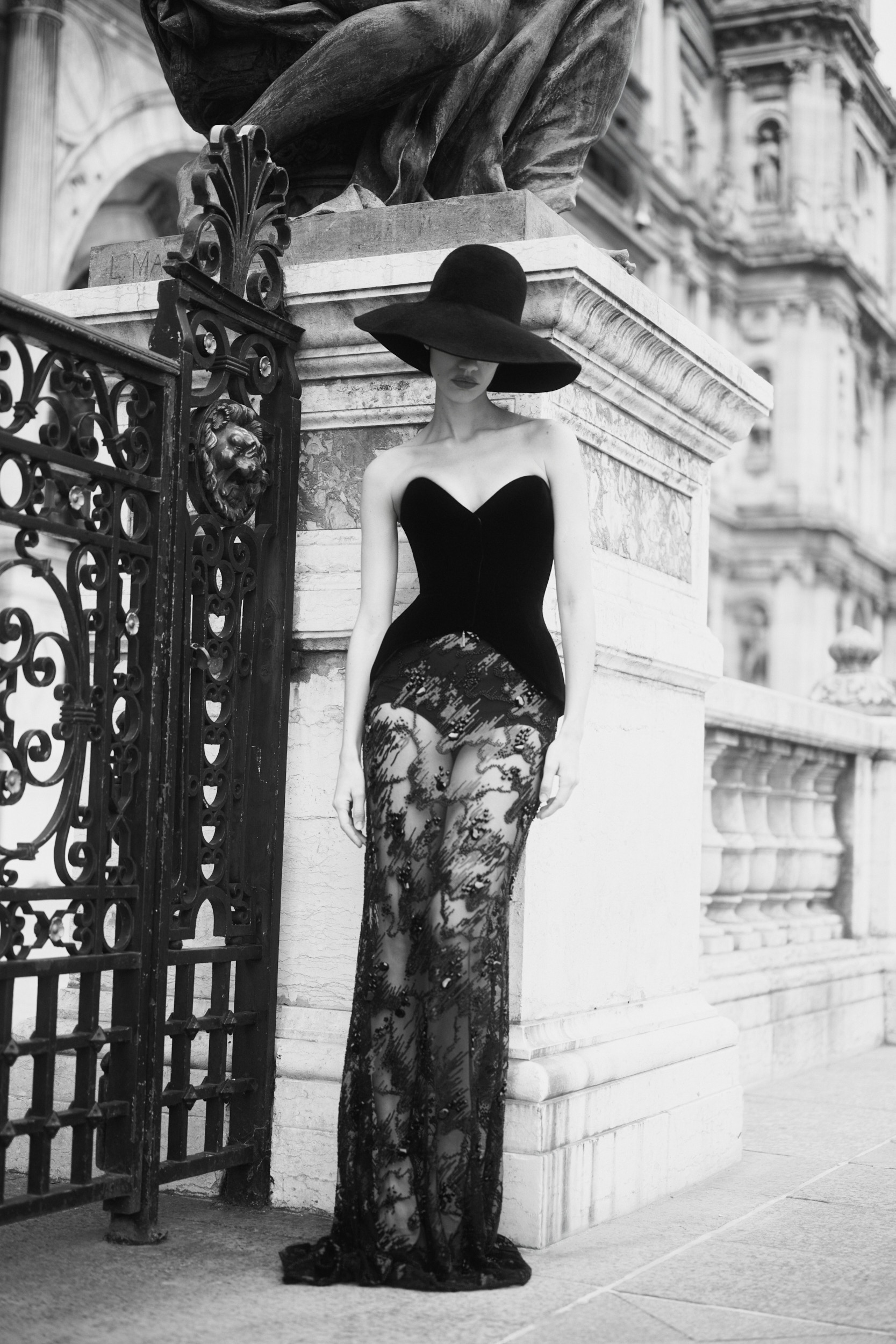 Aurora Chopin Sand — Look 7 — dress Kristina Fidelskaya, hat Anthony Peto