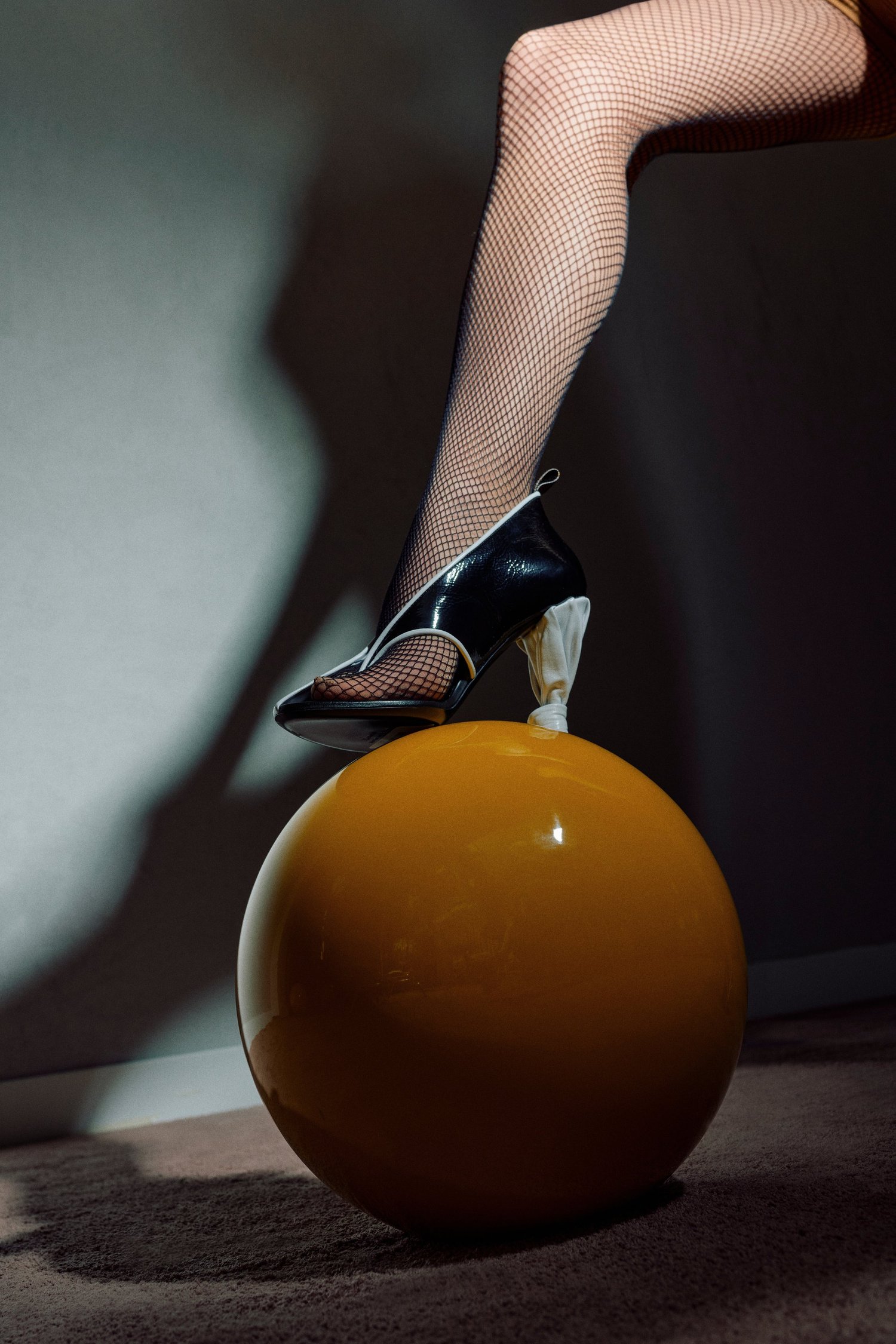 Zuzanna Kaczmarek (Selective) outake from Fun Pairing for LOfficiele MY editorial. Style by Serafin Zielnski. Make-up Kasia Demale-2024-01-27 17.19.27-Web-Optimized.jpg